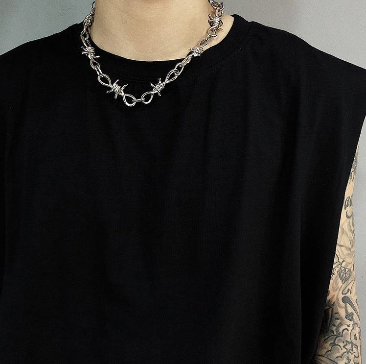 THORN CHAIN NECKLACE